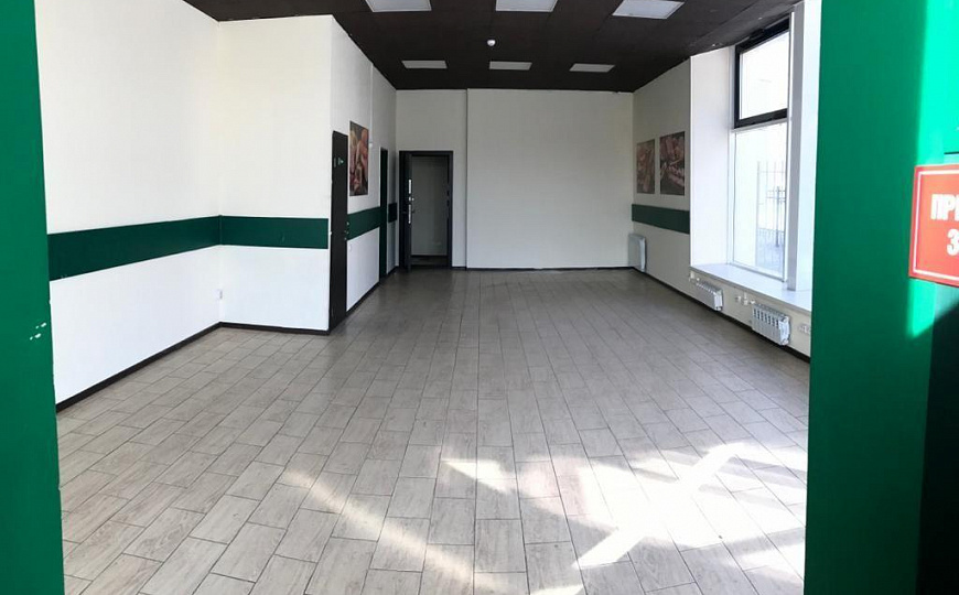 Продается 1/2 доли торгового комплекса  , 107,1 м² фото