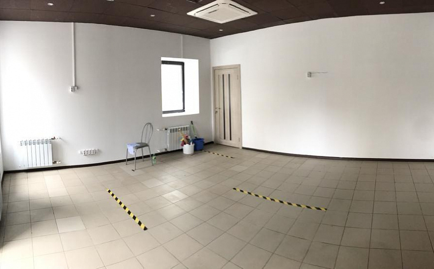 Продается 1/2 доли торгового комплекса  , 107,1 м² фото
