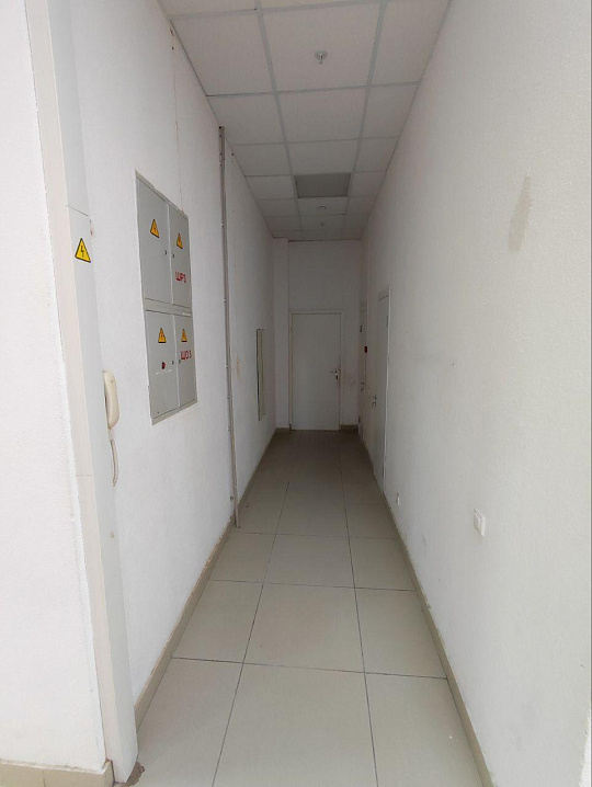 Сдам помещение в торговом центре, 924 м² фото