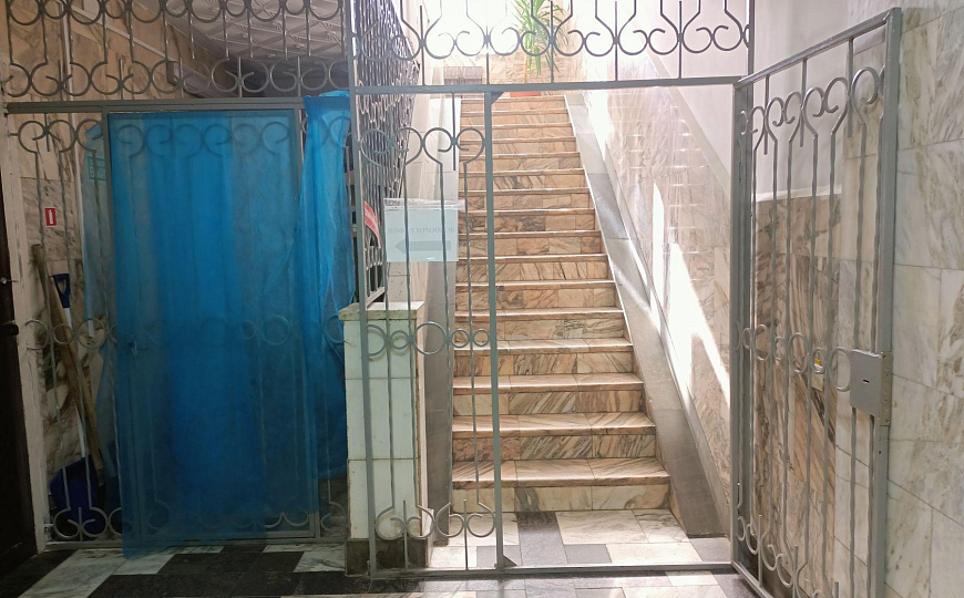  Отдельно стоящее здание, 2 200 м² фото