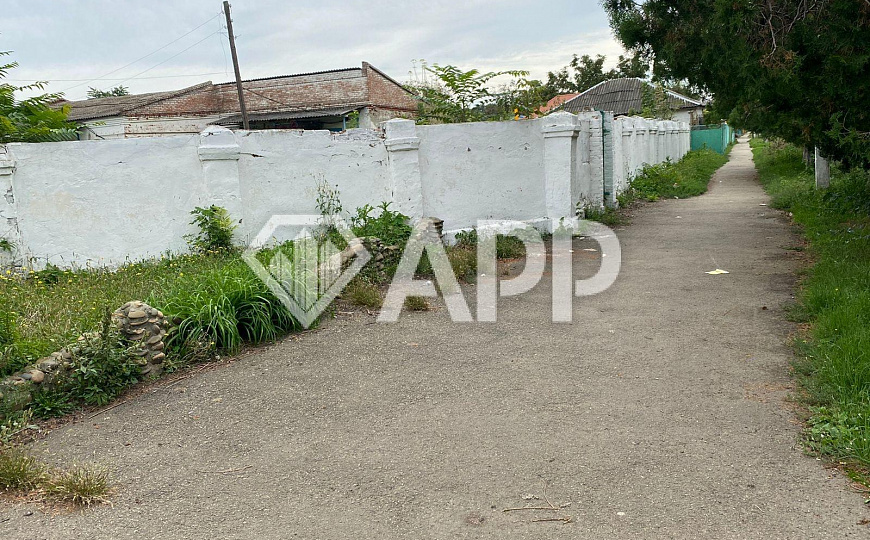 Продам помещение 1000 м², на зем.уч.0,4 гек., ст.Советская, ул.Ленина, д.268.  фото
