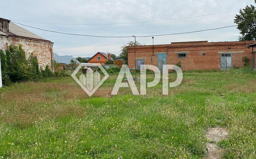 Продам помещение 1000 м², на зем.уч.0,4 гек., ст.Советская, ул.Ленина, д.268.  фото