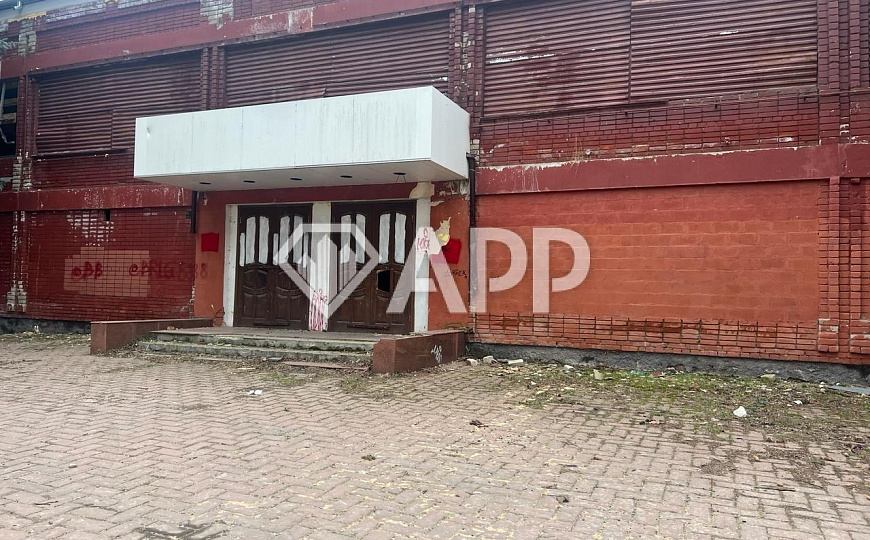 Сдам помещение свободного назначения, 1 400 м² фото