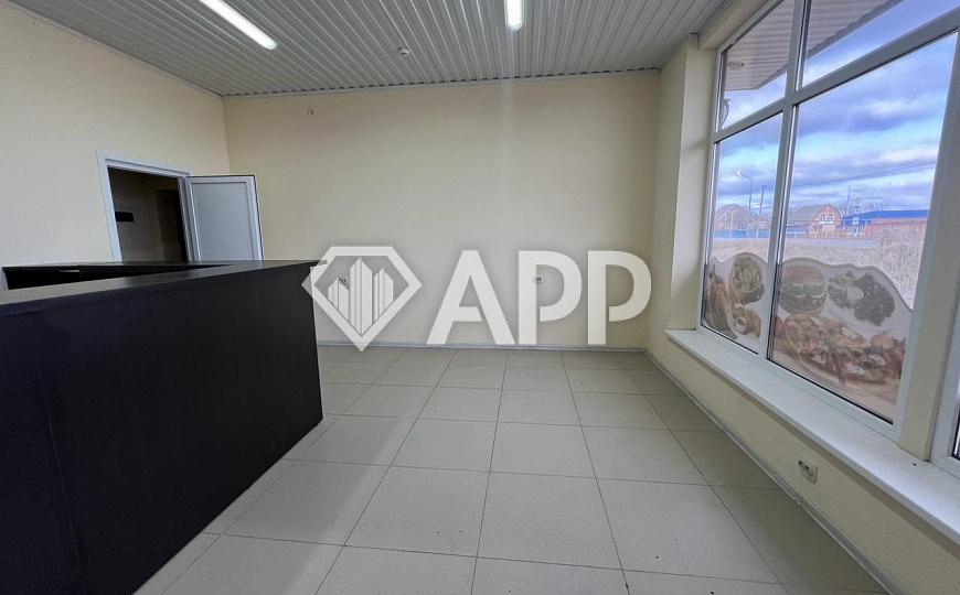 Сдам помещение свободного назначения, 30 м². Помещения площадью 30, 85, 160 м²+ навес фото