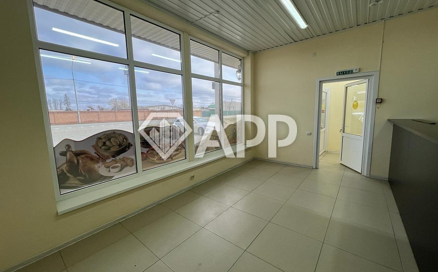 Сдам помещение свободного назначения, 30 м². Помещения площадью 30, 85, 160 м²+ навес фото