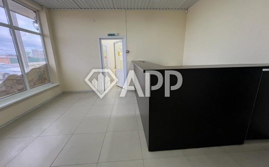 Сдам помещение свободного назначения, 30 м². Помещения площадью 30, 85, 160 м²+ навес фото