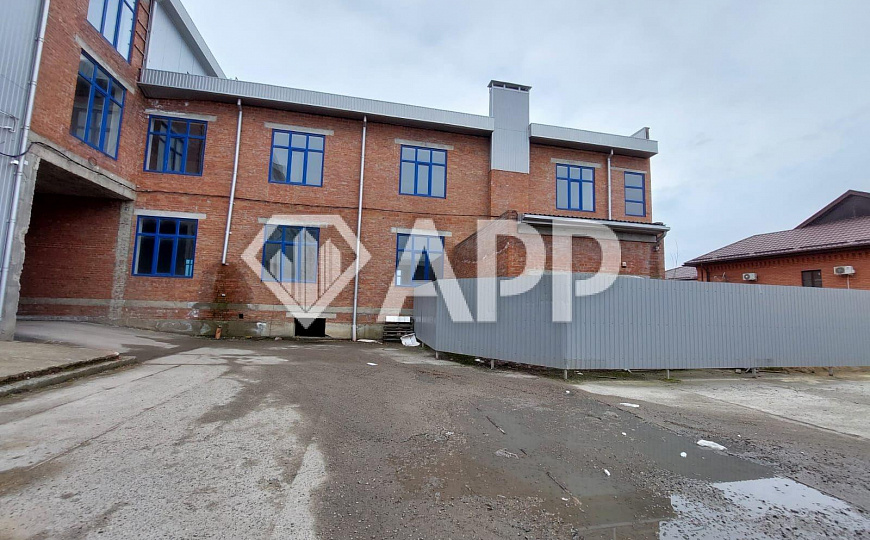 Сдам помещение свободного назначения, 550 м² фото