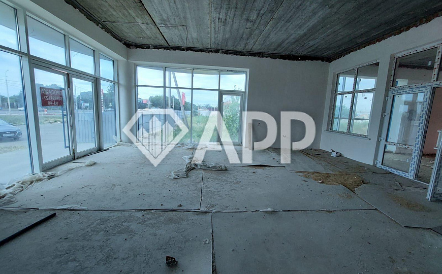 Сдам помещение свободного назначения, 550 м² фото