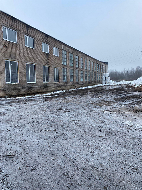 Сдам складское помещение, 1 300 м² фото