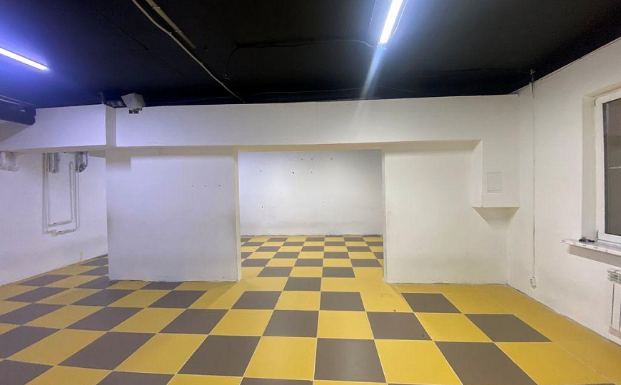 Сдам помещение свободного назначения, 330 м² фото