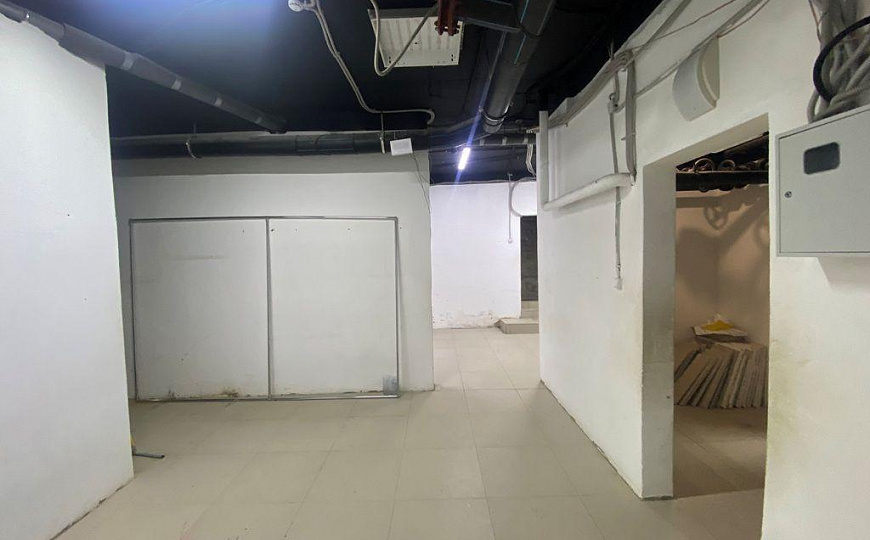 Сдам помещение свободного назначения, 330 м² фото