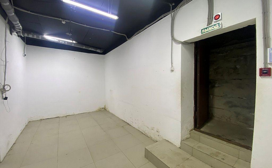 Сдам помещение свободного назначения, 330 м² фото