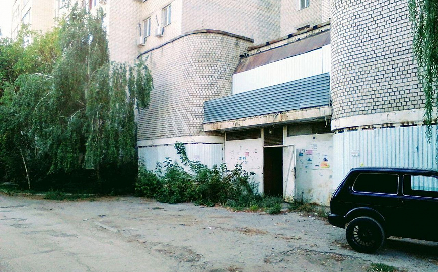 Торгово-офисное помещение, 558 м² фото