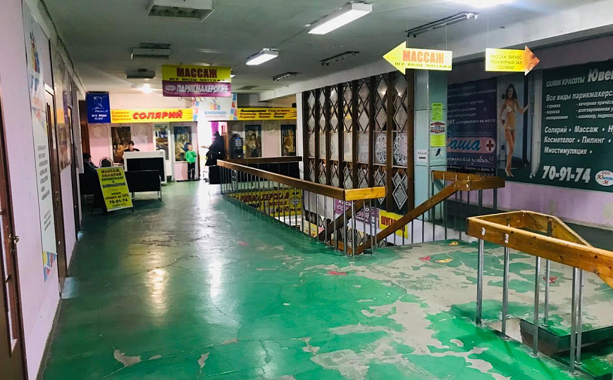 Помещение в торгово-администр. комплексе, 187 м² фото