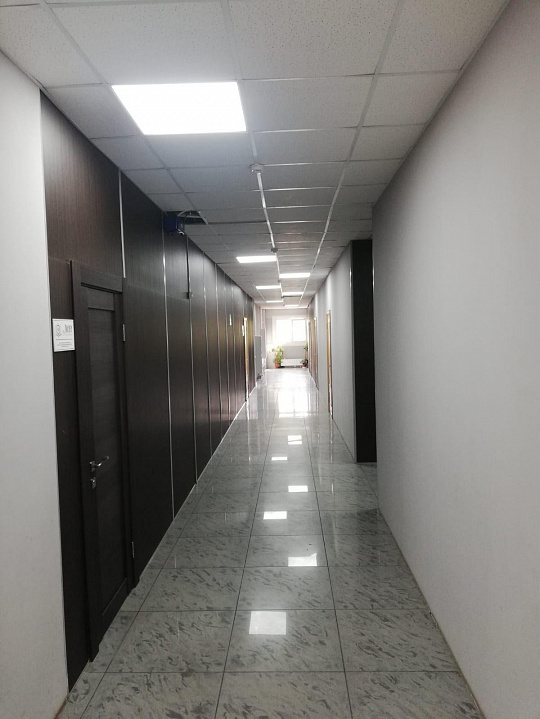 Продаются помещения свободного назначения 2 647,3 м² фото