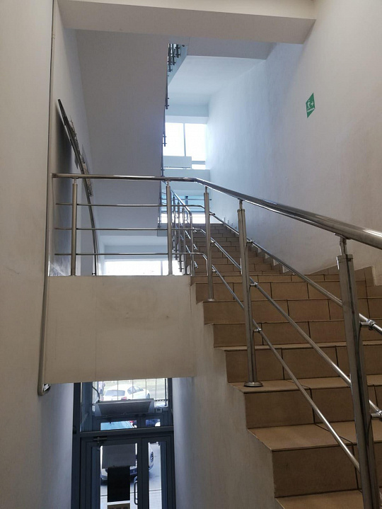 Продаются помещения свободного назначения 2 647,3 м² фото