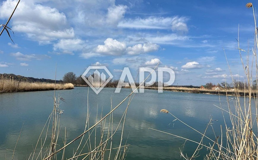 Продам базу, 12,6 гектар. В ст. Советской фото