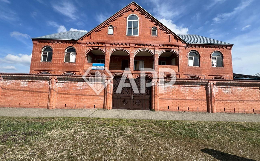 Продам помещение свободного назначения, 1 500 м² фото