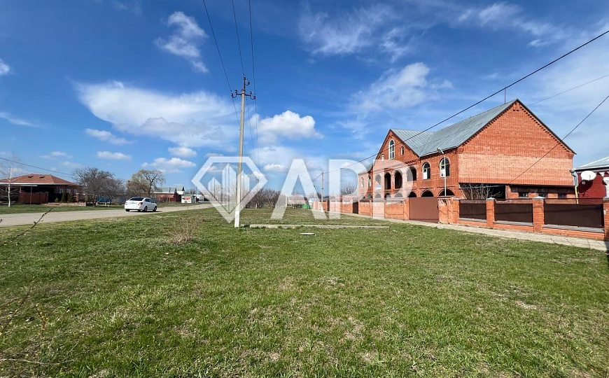 Продам помещение свободного назначения, 1 500 м² фото