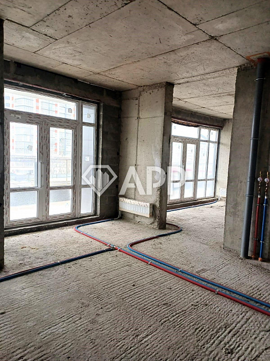 Сдам торговое помещение, 86 м² фото