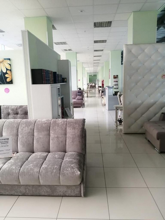 Продаются помещения свободного назначения  с арендаторами 2 635 м² фото