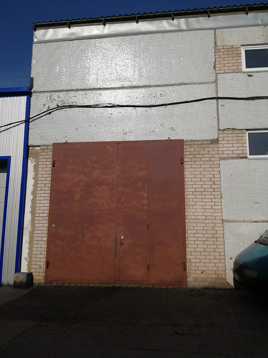 Продается производственный бокс с арендаторами 1 150 м² фото