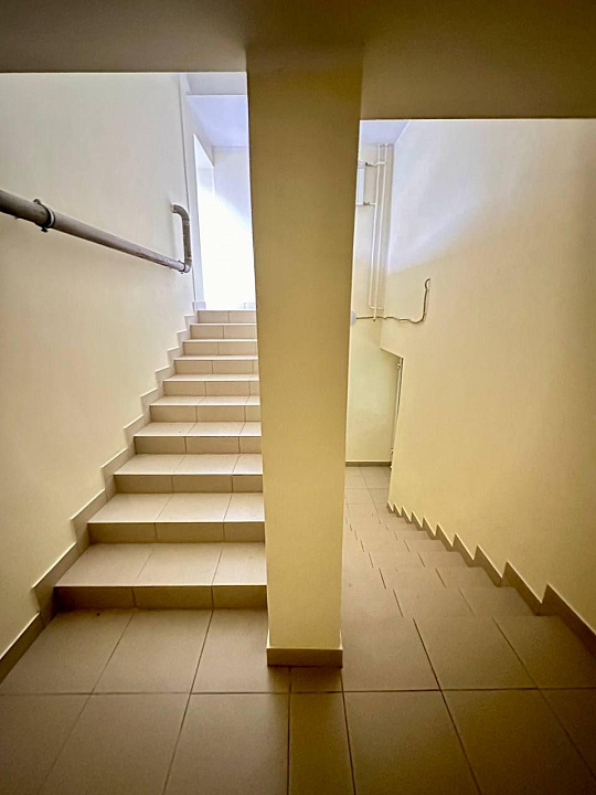 Аренда цокольного помещения 470 кв.м. в Ленинском районе фото