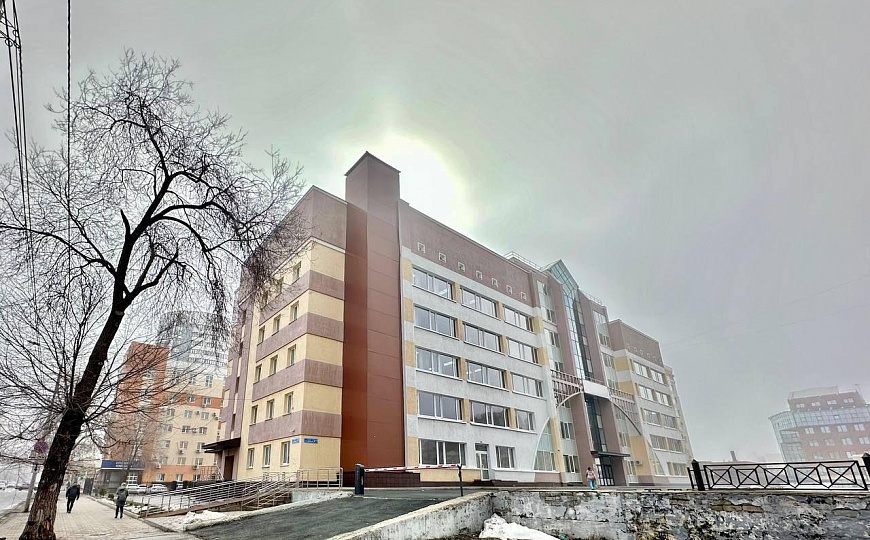 Аренда помещения 610 кв.м. в цокольном этаже на ул.Садовой фото
