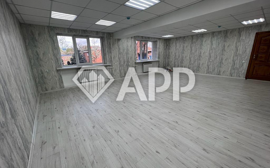 Продам торговое помещение, 85 м² фото