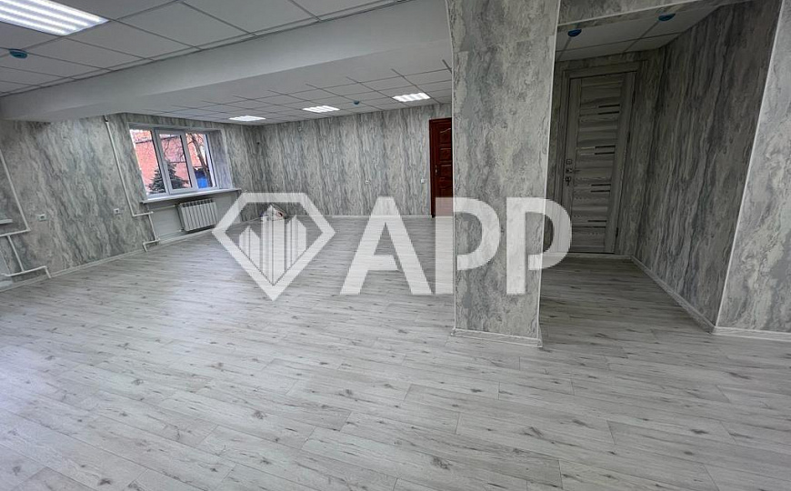 Продам торговое помещение, 85 м² фото