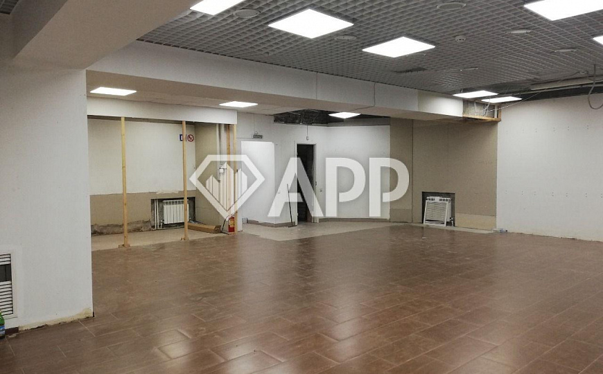 Сдам помещение свободного назначения, 350 м² фото