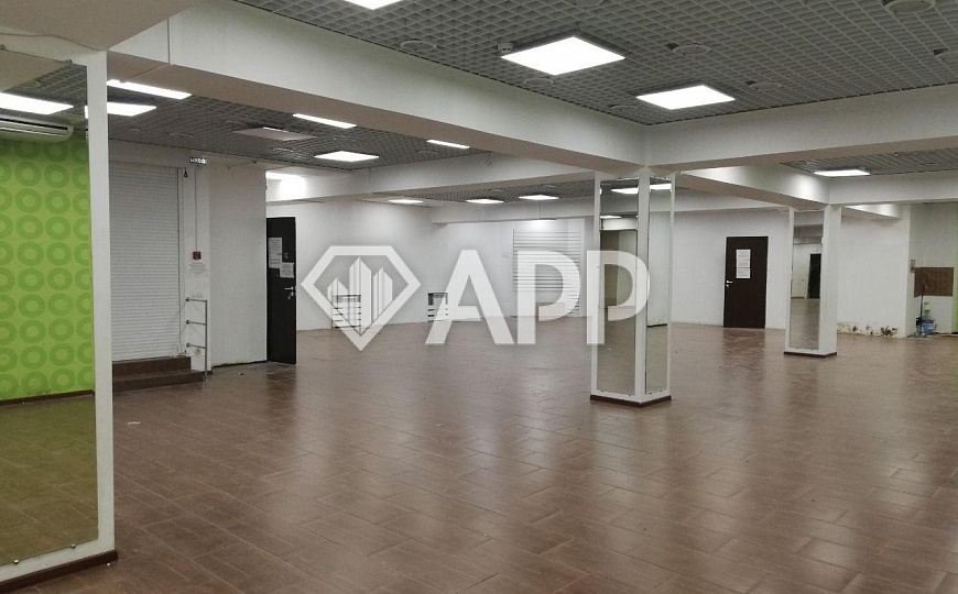 Сдам помещение свободного назначения, 350 м² фото