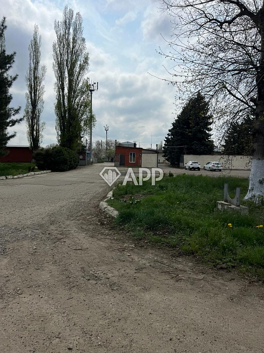 Продам помещение свободного назначения  3 107 м² и 1,7 ГА зем. участок. фото
