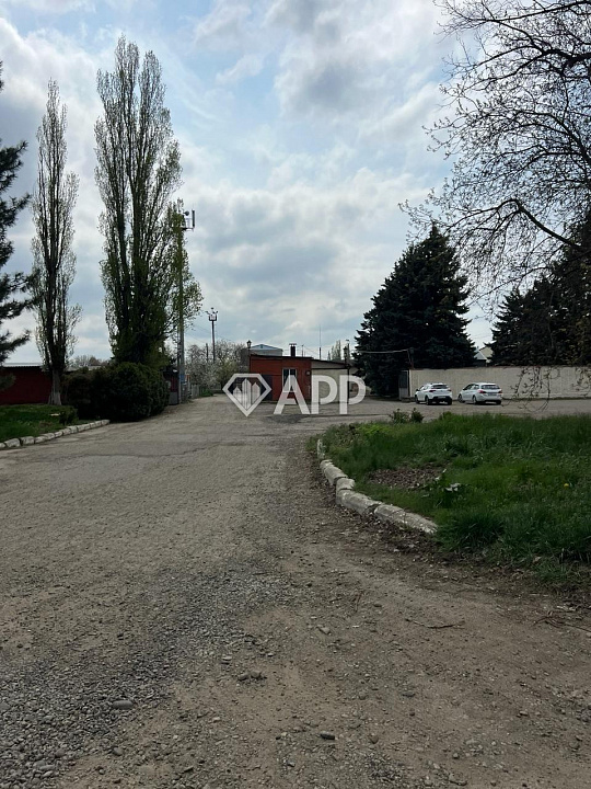 Продам помещение свободного назначения  3 107 м² и 1,7 ГА зем. участок. фото