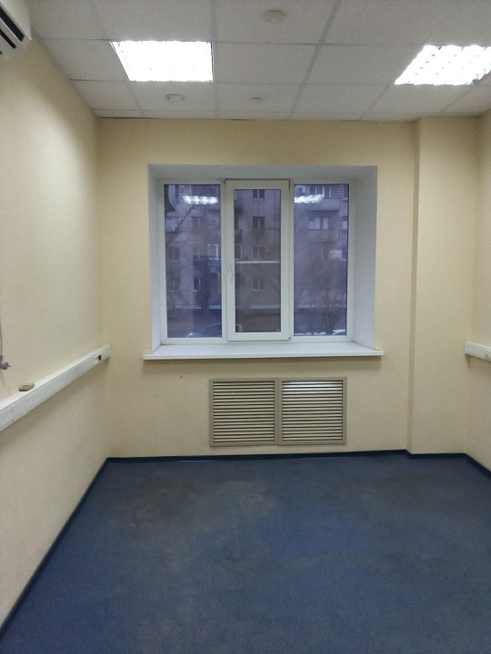 Блок офисных помещений в Бизнес-центре 985,9 м² фото