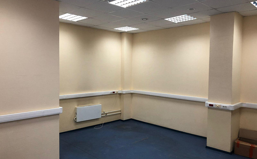 Блок офисных помещений в Бизнес-центре 985,9 м² фото