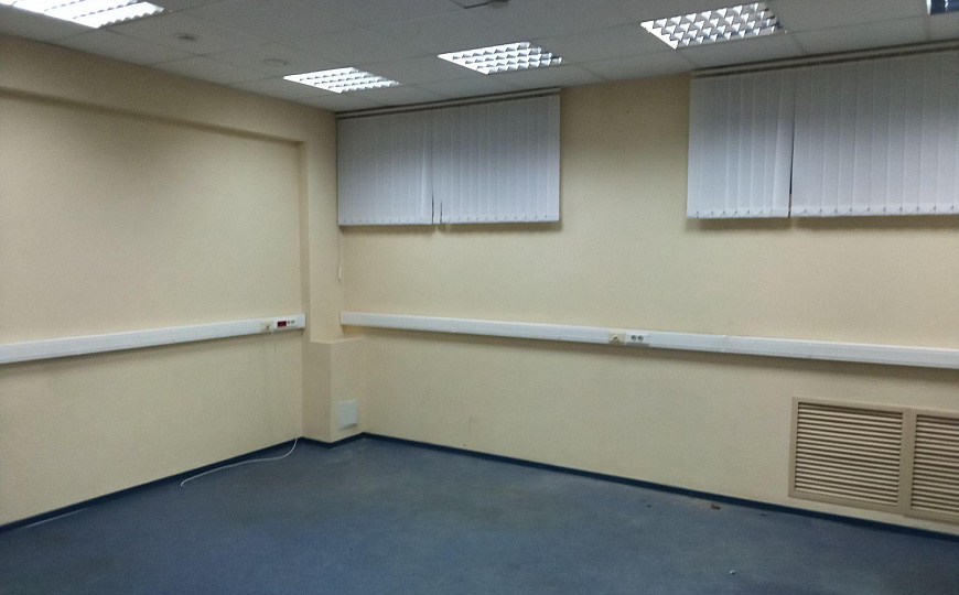 Блок офисных помещений в Бизнес-центре 985,9 м² фото