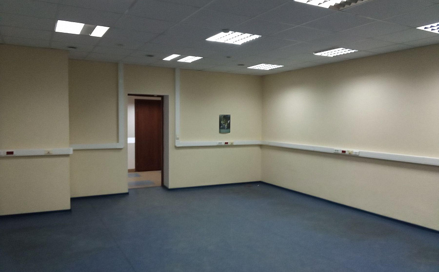 Блок офисных помещений в Бизнес-центре 985,9 м² фото