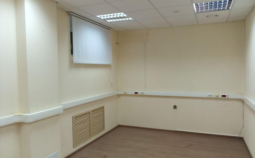 Блок офисных помещений в Бизнес-центре 985,9 м² фото