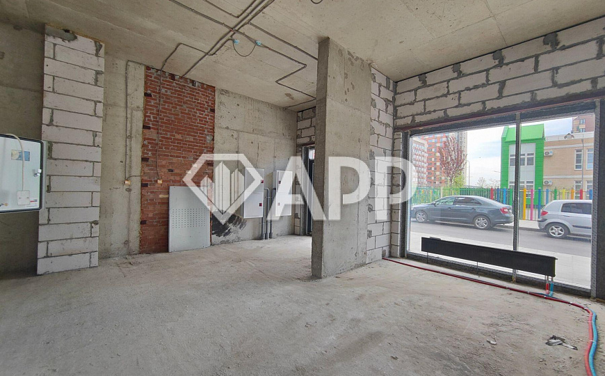 Продам торговое помещение, 147,5 м² фото