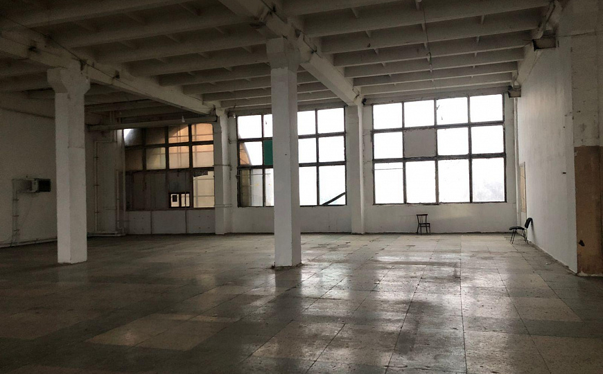Сдам помещение свободного назначения, 1 600 м² фото