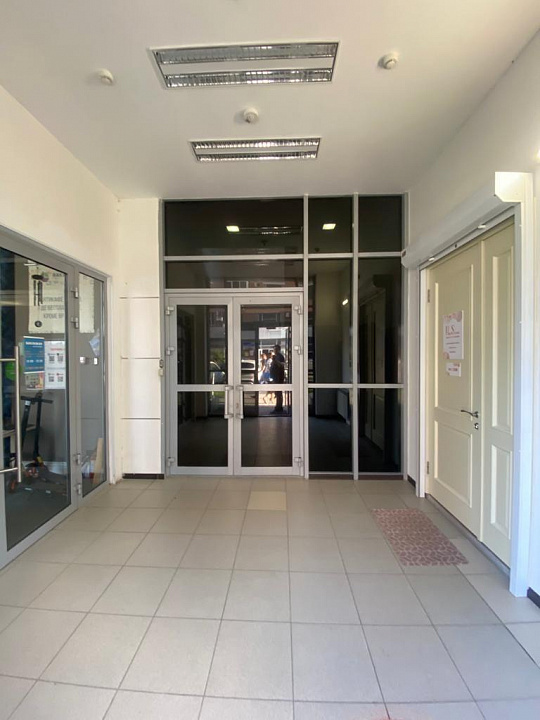 Продается помещение с арендатором 390.2м² фото