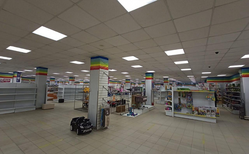 Сдам торговое помещение, 130 м² фото