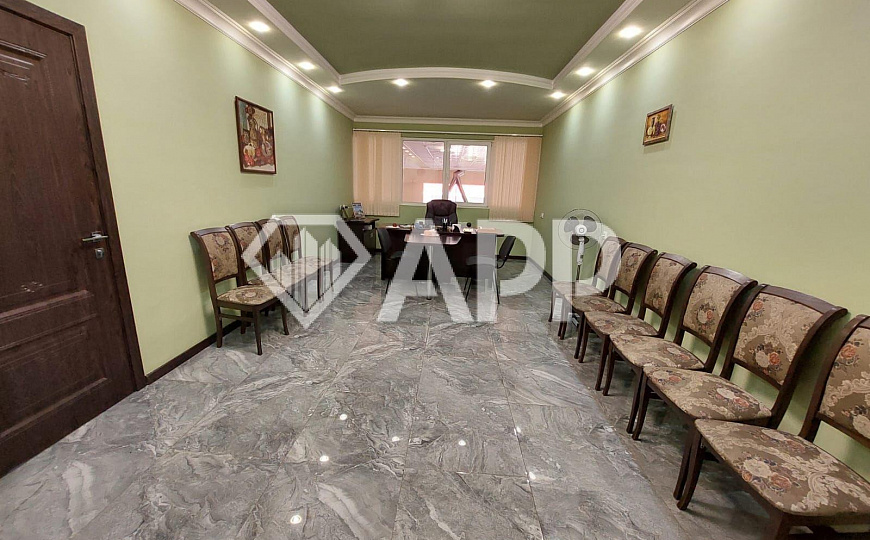 Продам готовый бизнес общественного питания со зданием- 392 м², 6 соток земли.  фото