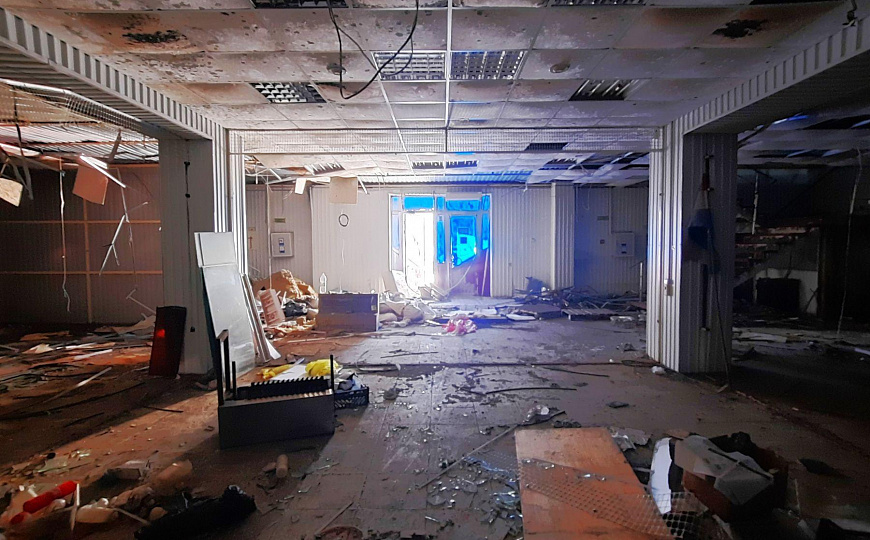 Продам здание, 2 100 м² фото