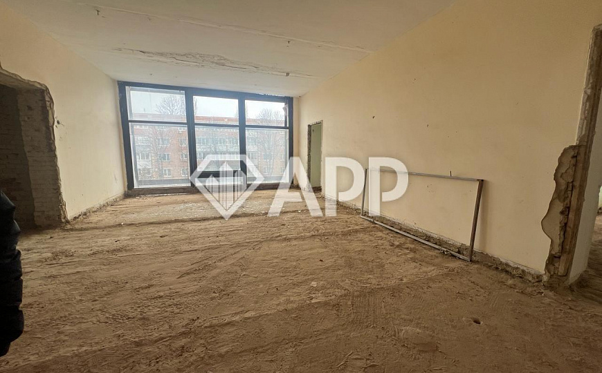 Продам помещение свободного назначения, 1 400 м² фото