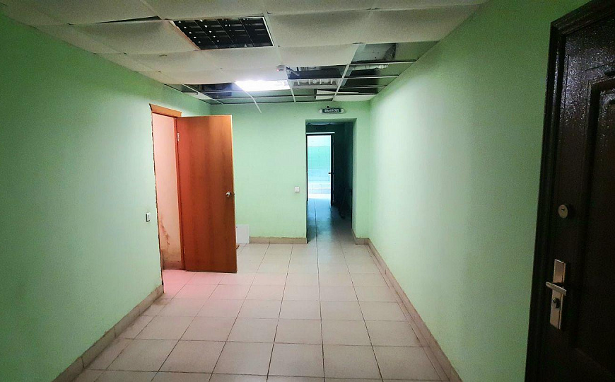 Торговое помещение, 222 м² фото