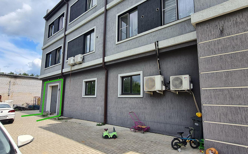 Сдам торговое помещение, 600 м² фото