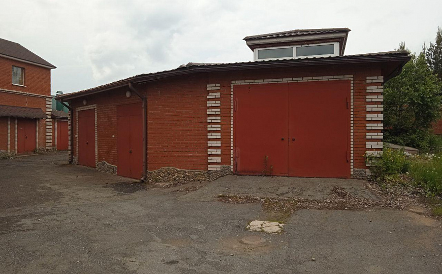 Продается земельный участок 72 ар (сот) с постройками  фото