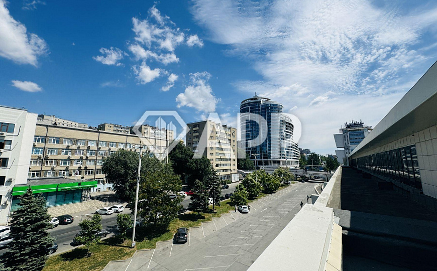 АРЕНДА/СДАМ/1400 м2/3 этаж / вид на дон/ парковка 155 мест фото